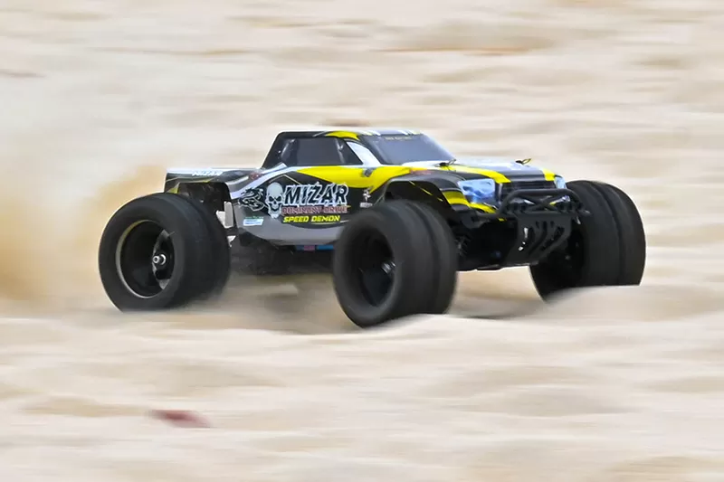 10スケール4WDオフロード電気RCトラック2.4Gブラッシング高速RTR # RH1071