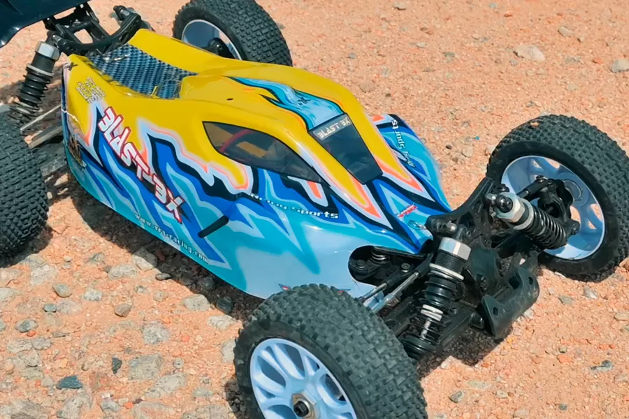 8スケール4WDオフロード電気RCバギー2.4Gブラシレス高速RTR # RH816