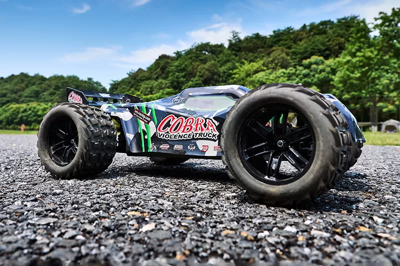 8スケール4WDオフロード電気RCトラギー2.4Gブラッシング高速RTR # RH817