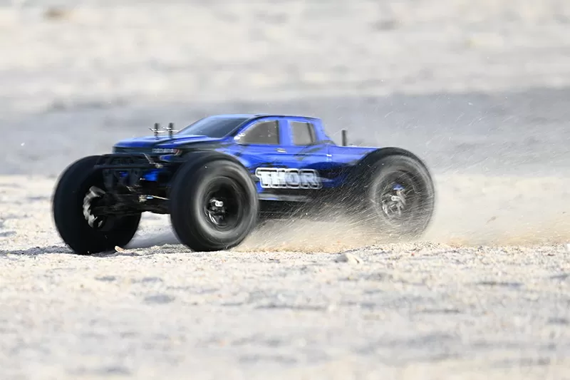 10スケール4WDオフロードニトロRC Truggy 2.4Gエンジン高速 # RH1001